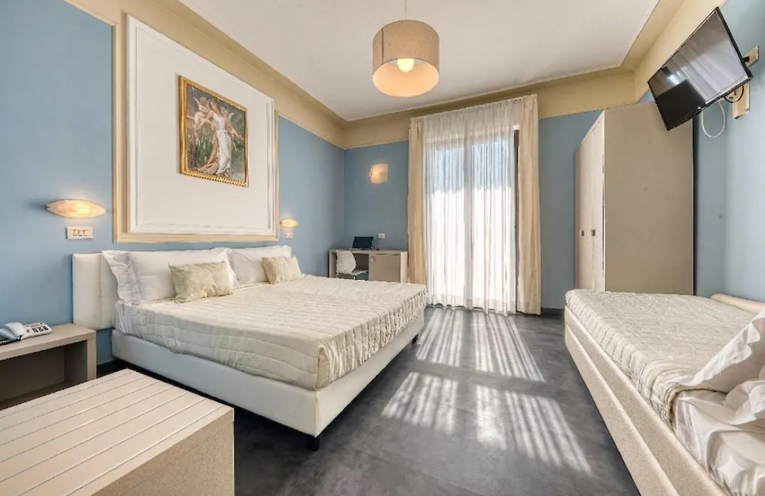 Hotel Augustus-1
